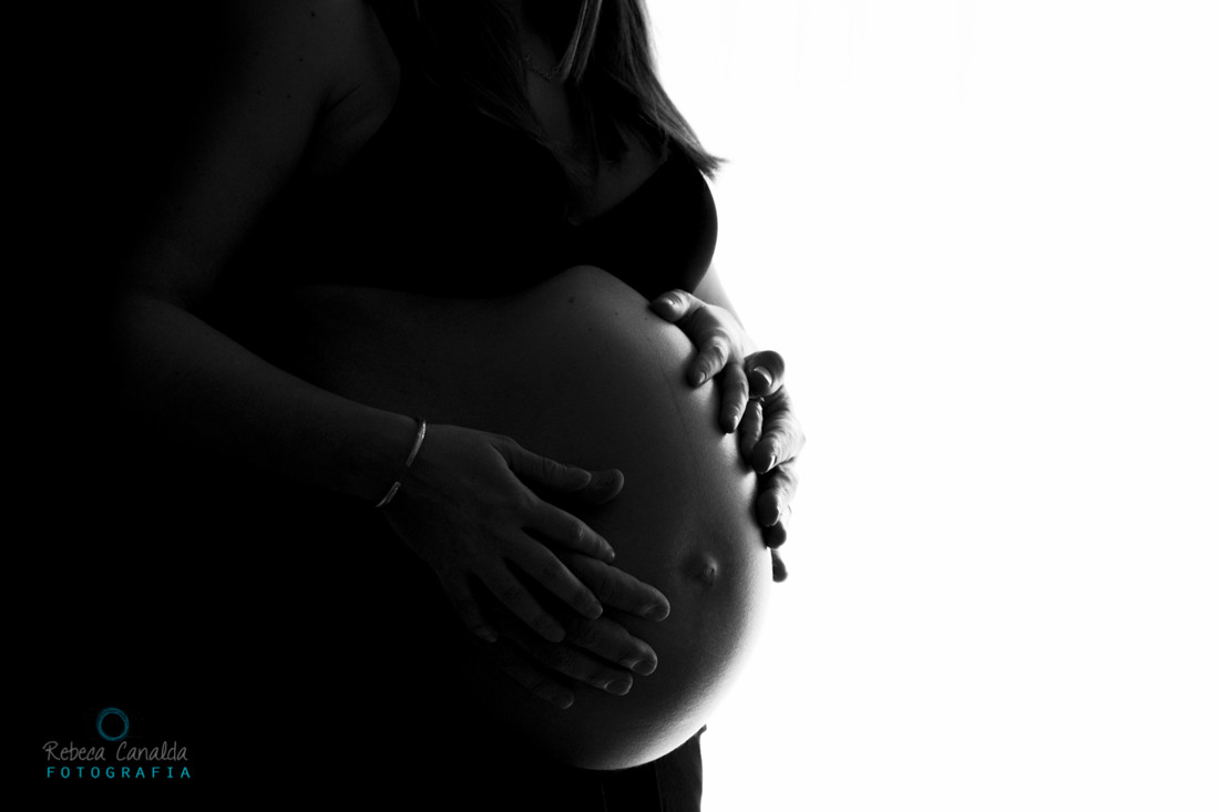 manos tripa embarazo