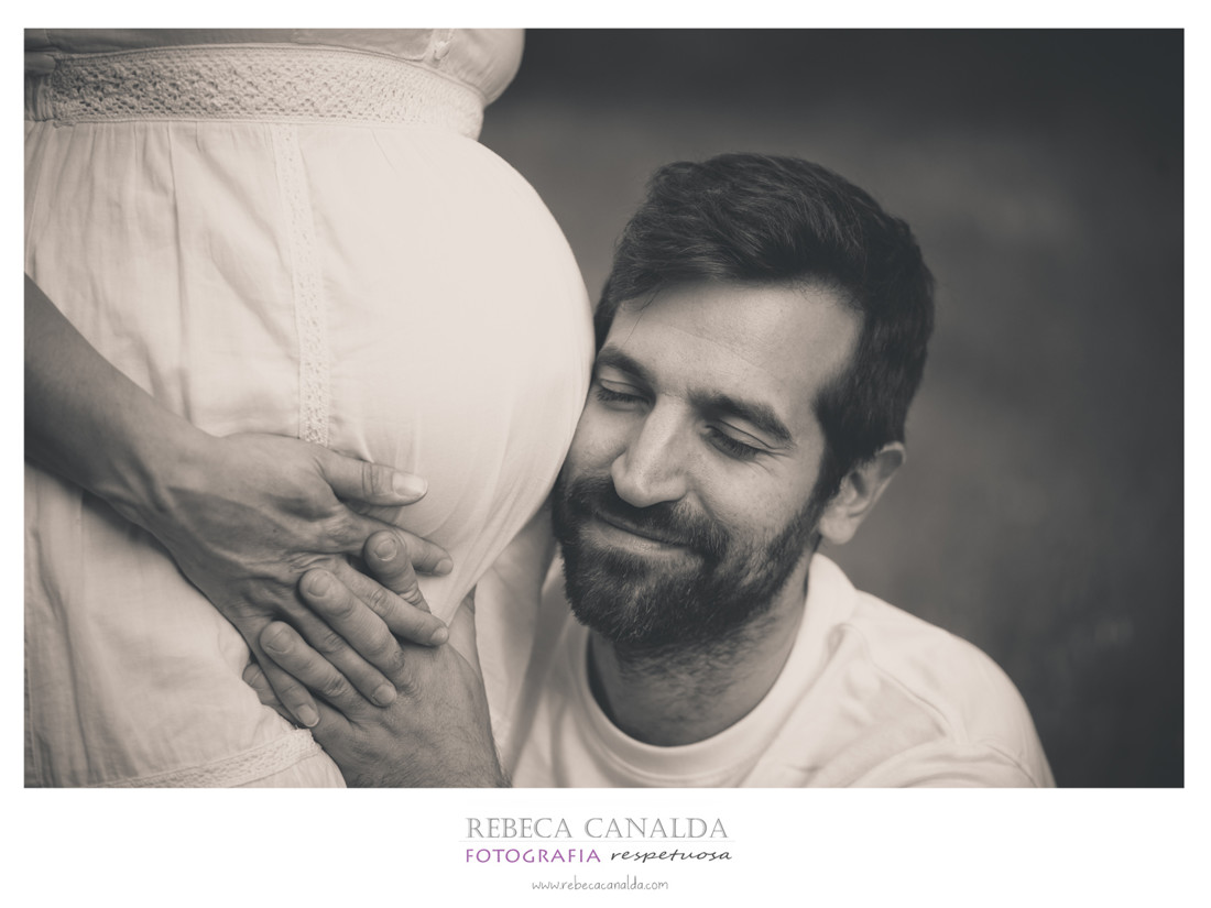 Embarazo fotografia exterior papá
